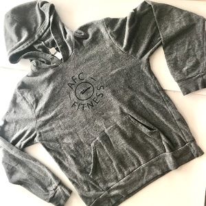 Alternative Earth Fitness sweatshirt women L used but in good condition
